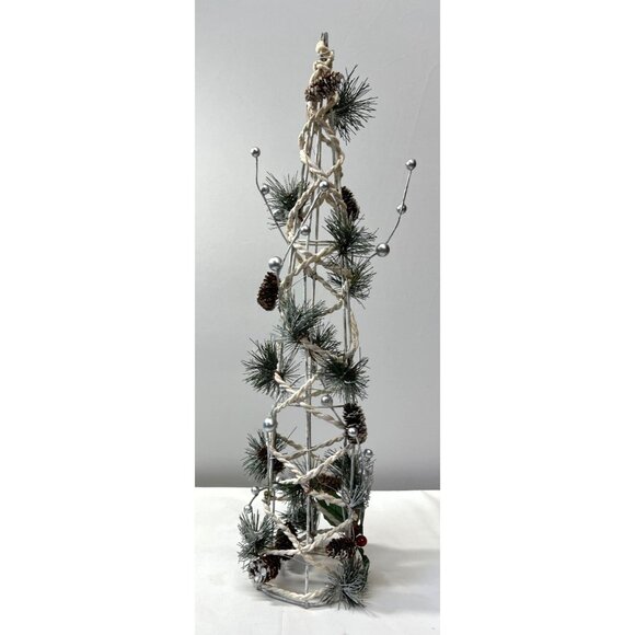 Artificial Christmas Tree Decoration With Pinecones & Berries - Picture 1 of 7